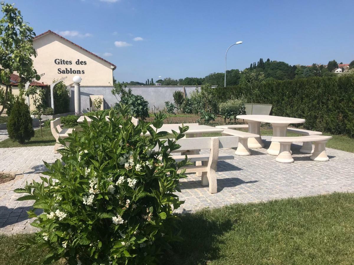 Gites Des Sablons Châtillon-sur-Marne Eksteriør billede